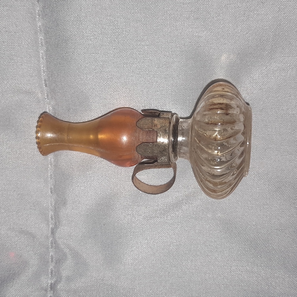Perfume bottle